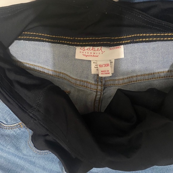 Maternity Jeans - Picture 9 of 11